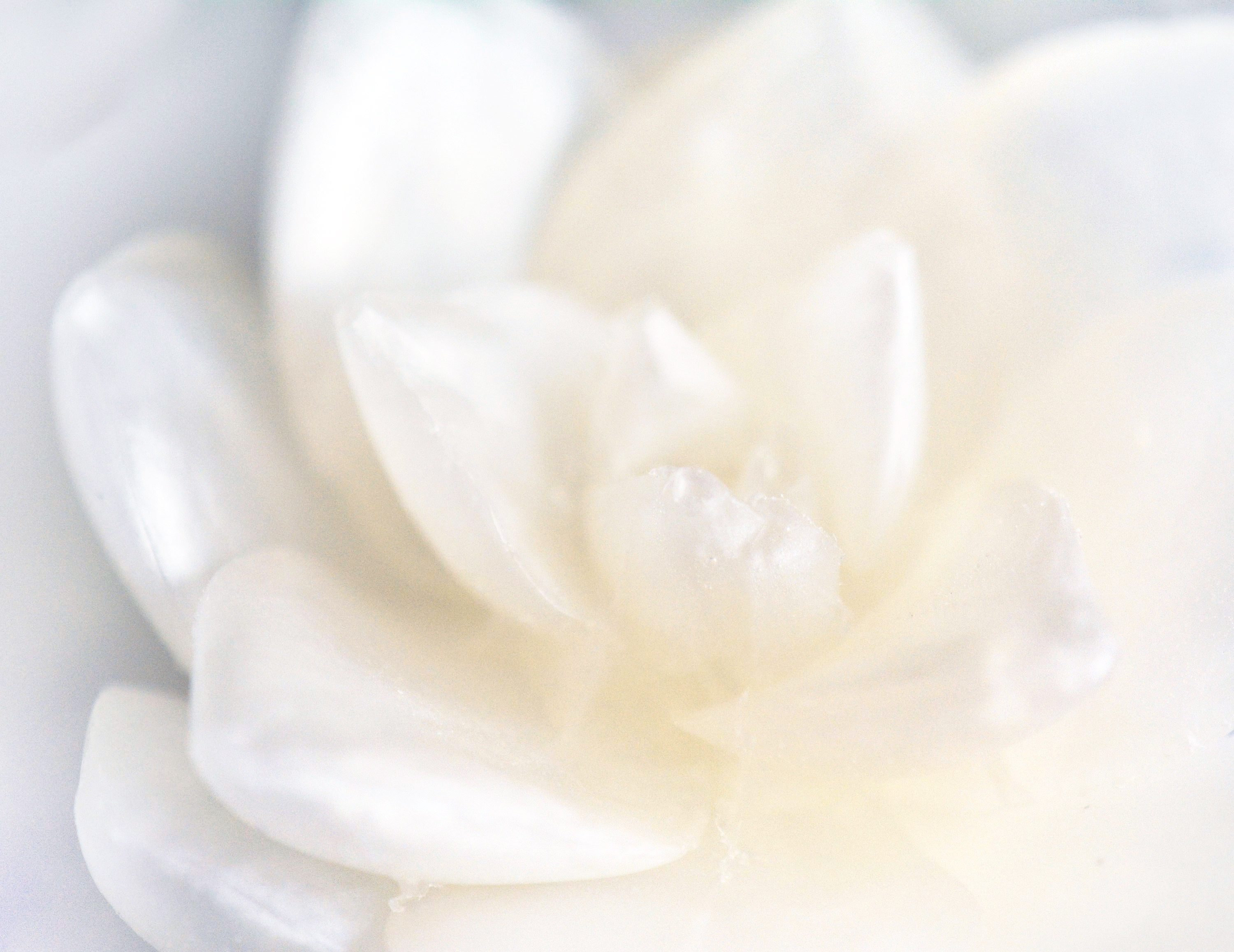 Grass Stain Scented White Lotus Soap by Tailored Soap Grass Stain Scented White Lotus Soap by Tailored Soap